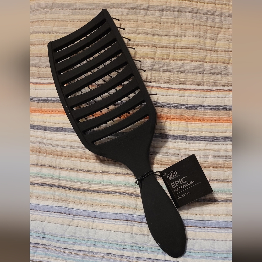 WET brush-pro EPIC Professional Quick Dry Brush Black - Picture 4 of 7